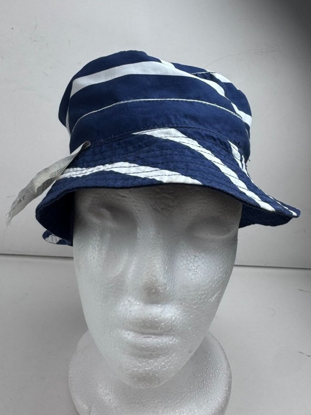 Carter's Toddler Boy Reversible Bucket Sun Hat Size 2T-4T Blue White Striped